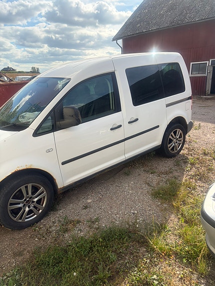 Volkswagen Caddy 3 of 4