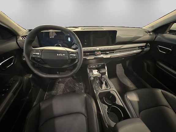 Kia K4 7 of 20