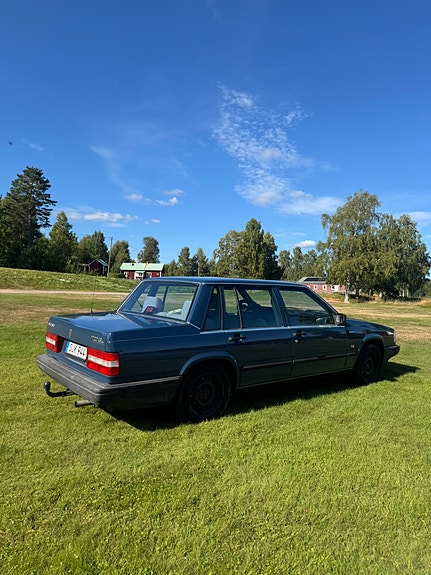 Volvo 740 4 of 12