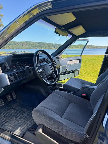 Volvo 740 7 of 12