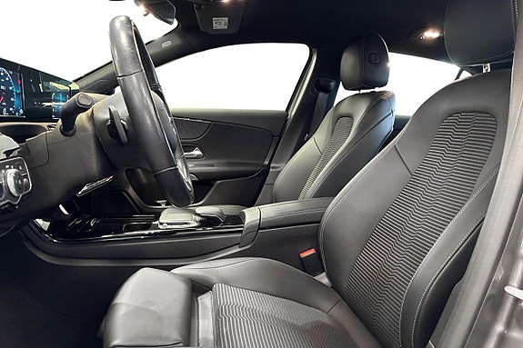 Mercedes-Benz A180 7 of 13