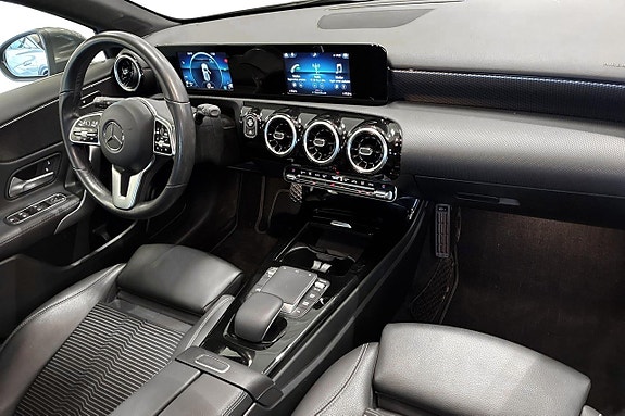 Mercedes-Benz A180 8 of 13