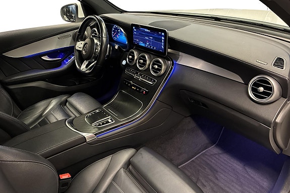 Mercedes-Benz GLC220 d 11 of 23