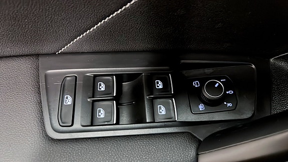 Volkswagen Tiguan Allspace 16 of 25