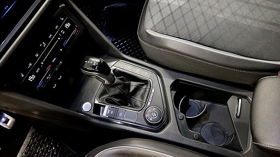 Volkswagen Tiguan Allspace 17 of 25