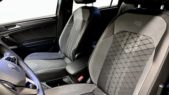 Volkswagen Tiguan Allspace 8 of 25