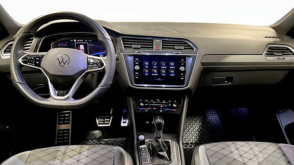 Volkswagen Tiguan Allspace 10 of 25