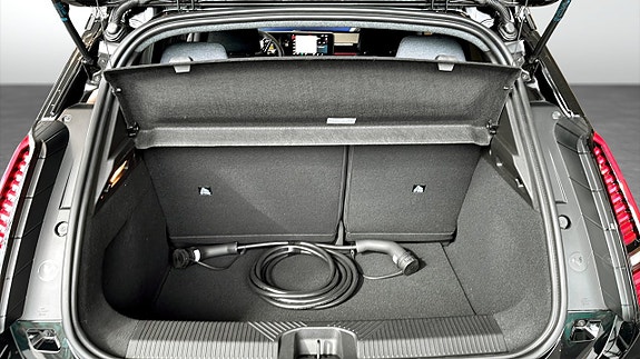Renault 5 E-Tech 10 of 14