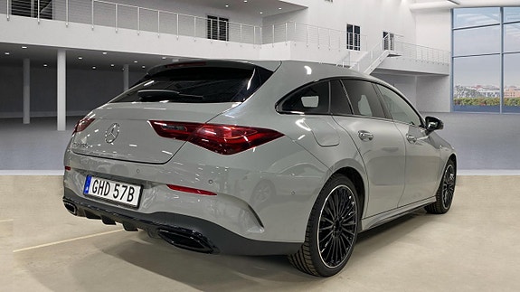 Mercedes-Benz CLA250 e 5 of 6