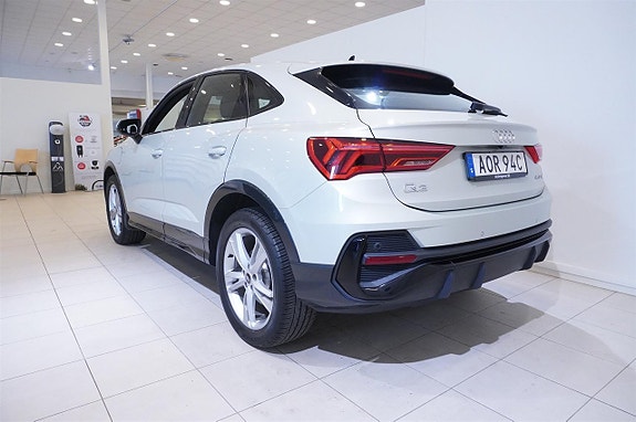 Audi Q3 6 of 21