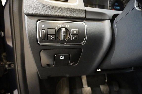 Volvo V60 13 of 18