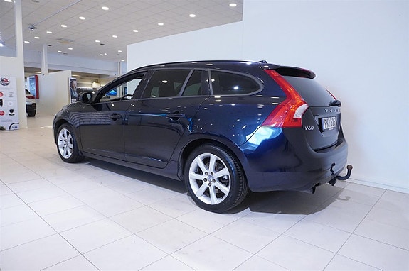 Volvo V60 5 of 18