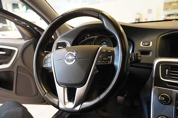 Volvo V60 18 of 18