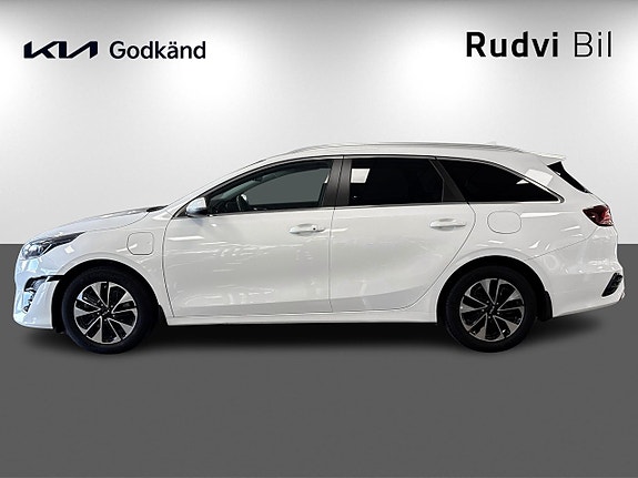 Kia Ceed 4 of 14