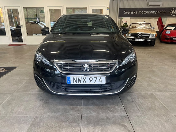 Peugeot 308 2 of 27