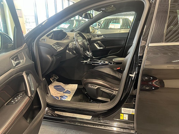 Peugeot 308 11 of 27