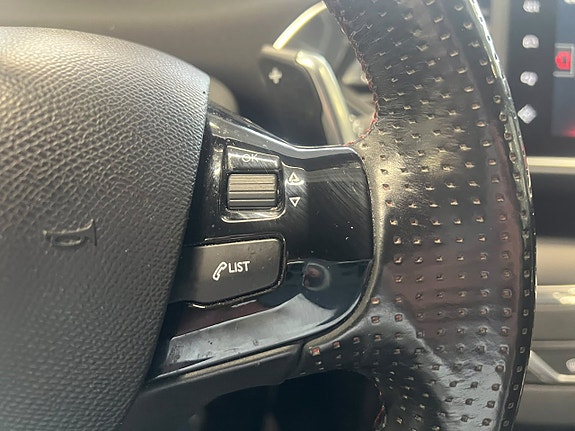 Peugeot 308 23 of 27