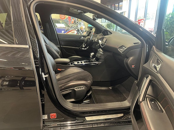 Peugeot 308 15 of 27