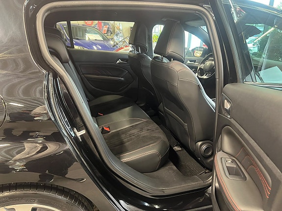 Peugeot 308 14 of 27