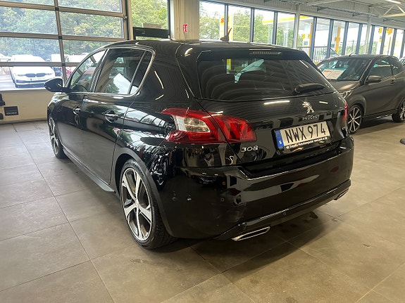 Peugeot 308 5 of 27