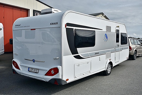Knaus 590 UE Scandinavian Selection, Långbäddar 26 of 27