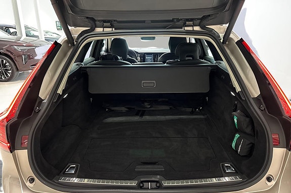 Volvo V90 12 of 21