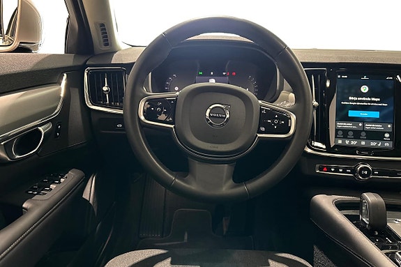 Volvo V90 11 of 21