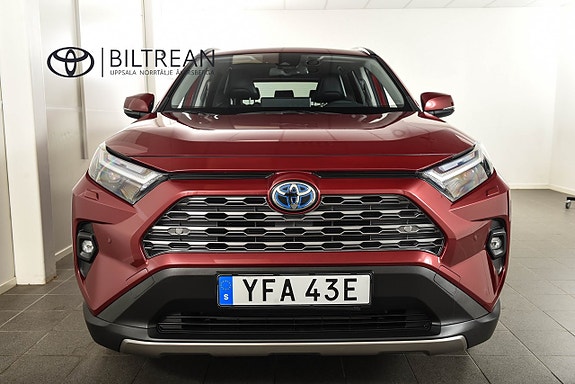 Toyota RAV4 5 of 23
