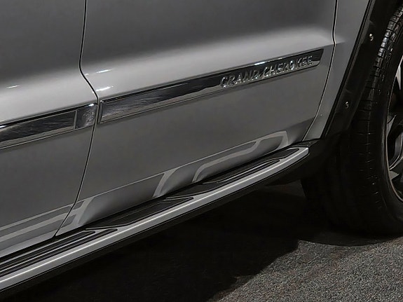 Jeep Grand Cherokee 7 of 27