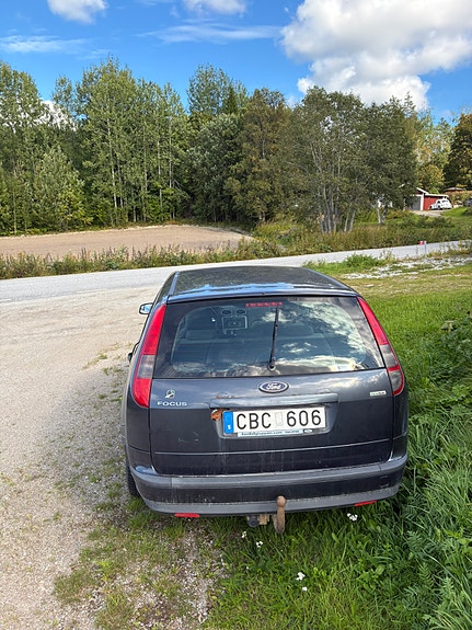 Ford Focus 3 of 4