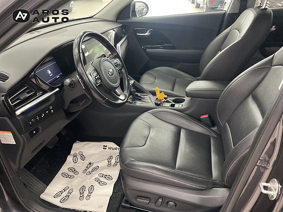 Kia Niro 8 of 14