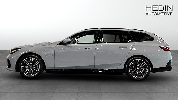 BMW 530e 6 of 14