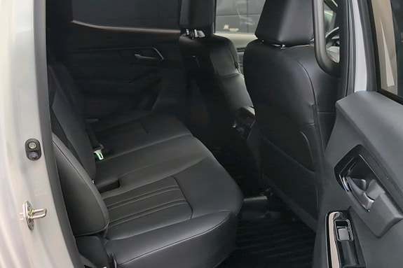 Isuzu D-max 13 of 14