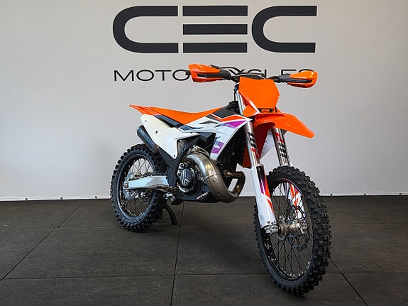 KTM 250 SX *Förmedlingsuppdrag* 2 of 4