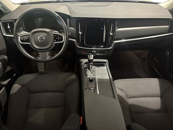 Volvo V90 6 of 14