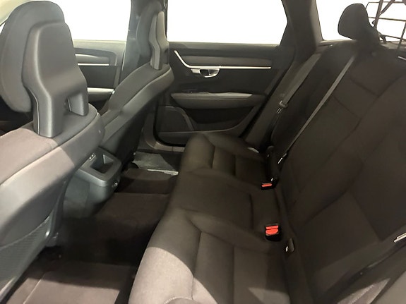 Volvo V90 7 of 14