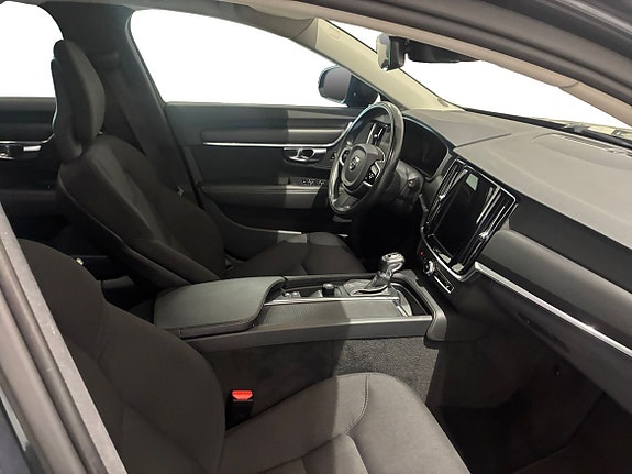 Volvo V90 5 of 14