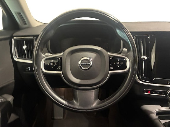 Volvo V90 11 of 14