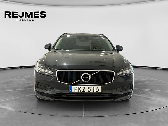 Volvo V90 9 of 14