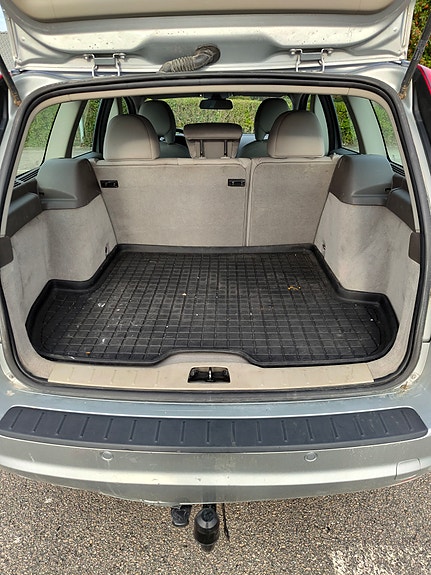 Volvo V50 6 of 7