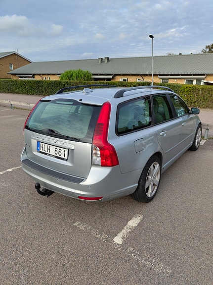Volvo V50 4 of 7