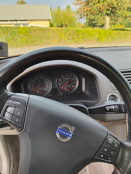 Volvo V50 7 of 7
