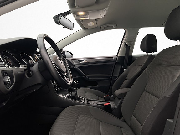 Volkswagen Golf V 11 of 26