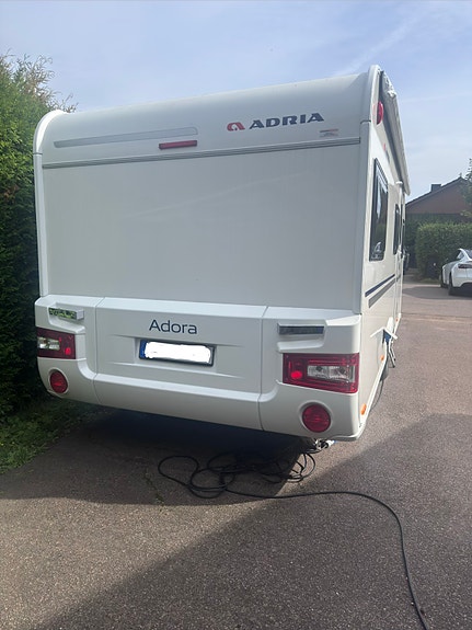Adria Adora 542UL 3 of 16