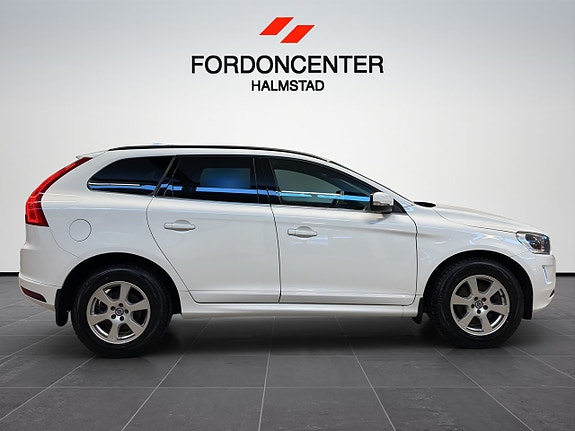 Volvo XC60 4 of 24