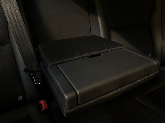 Volvo XC60 23 of 24