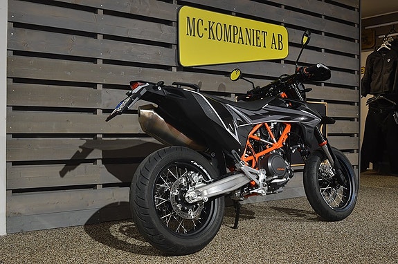 KTM 690 SMC R 3 of 6