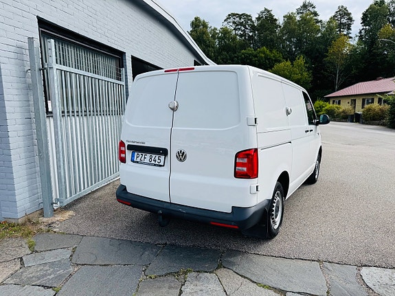 Volkswagen Transporter 3 of 16
