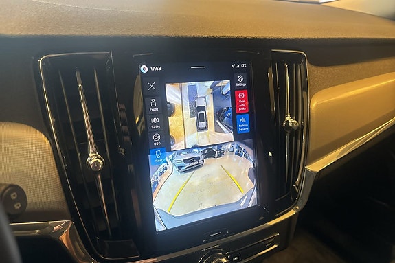 Volvo V90 22 of 26