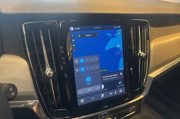 Volvo V90 21 of 26
